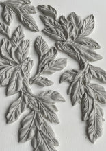 Load image into Gallery viewer, IOD Viridis 6x10 Decor Mould