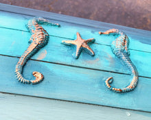 Load image into Gallery viewer, Seashell and Seahorse Resin Castings