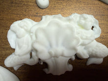 Load image into Gallery viewer, Mermaid Resin Castings and More Swirls 2 Small Shells, A Baby Mermaids Paintable Furniture Appliques Beach Decor DIY Craft Embellishments
