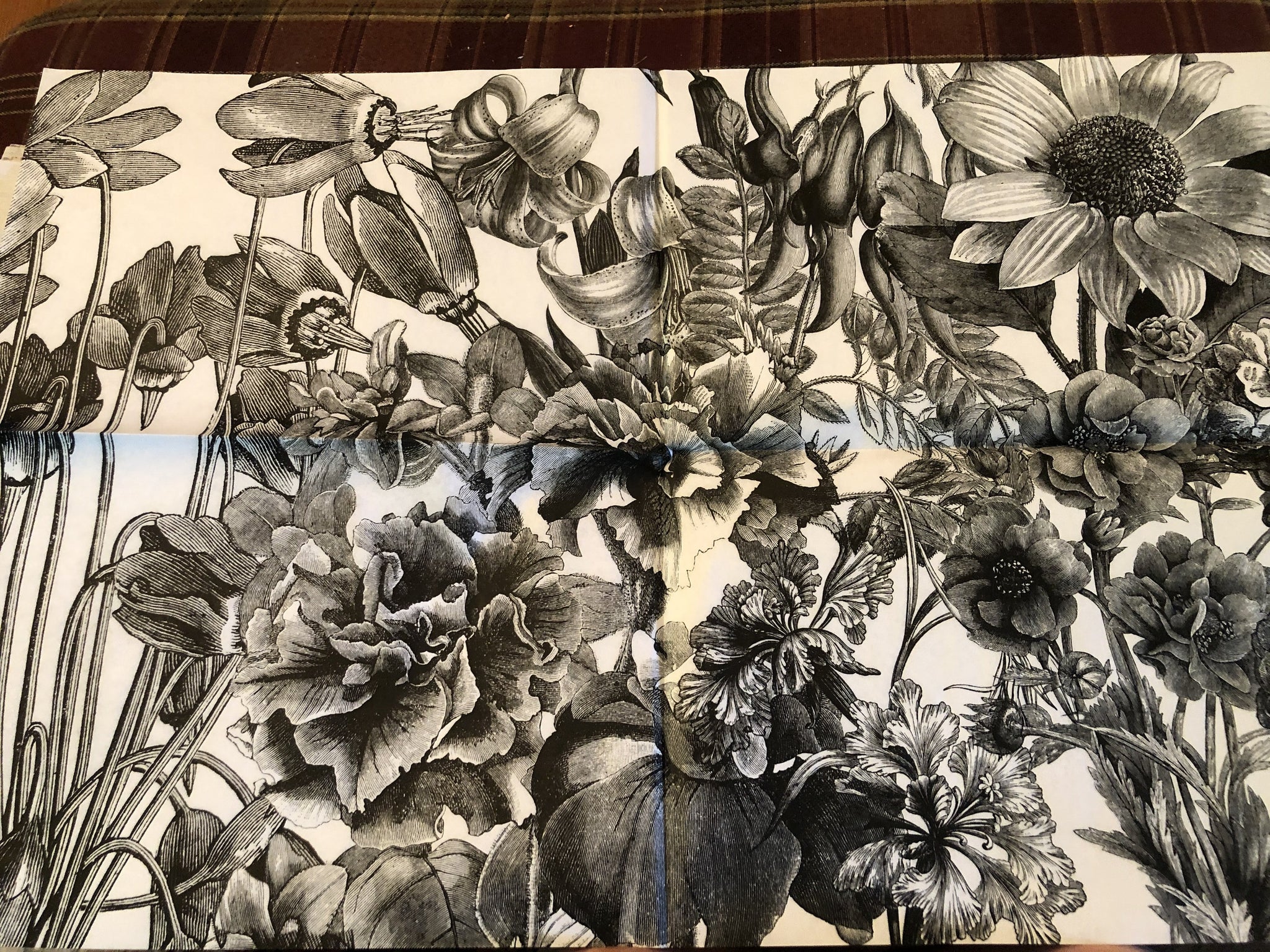 JRV Decoupage Paper - Black and White Floral – Goodson Vintage Treasures