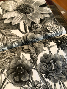 JRV Decoupage Paper - Black and White Floral